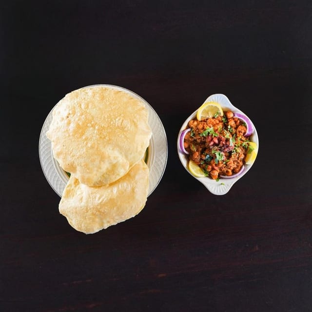 Poori Channa.